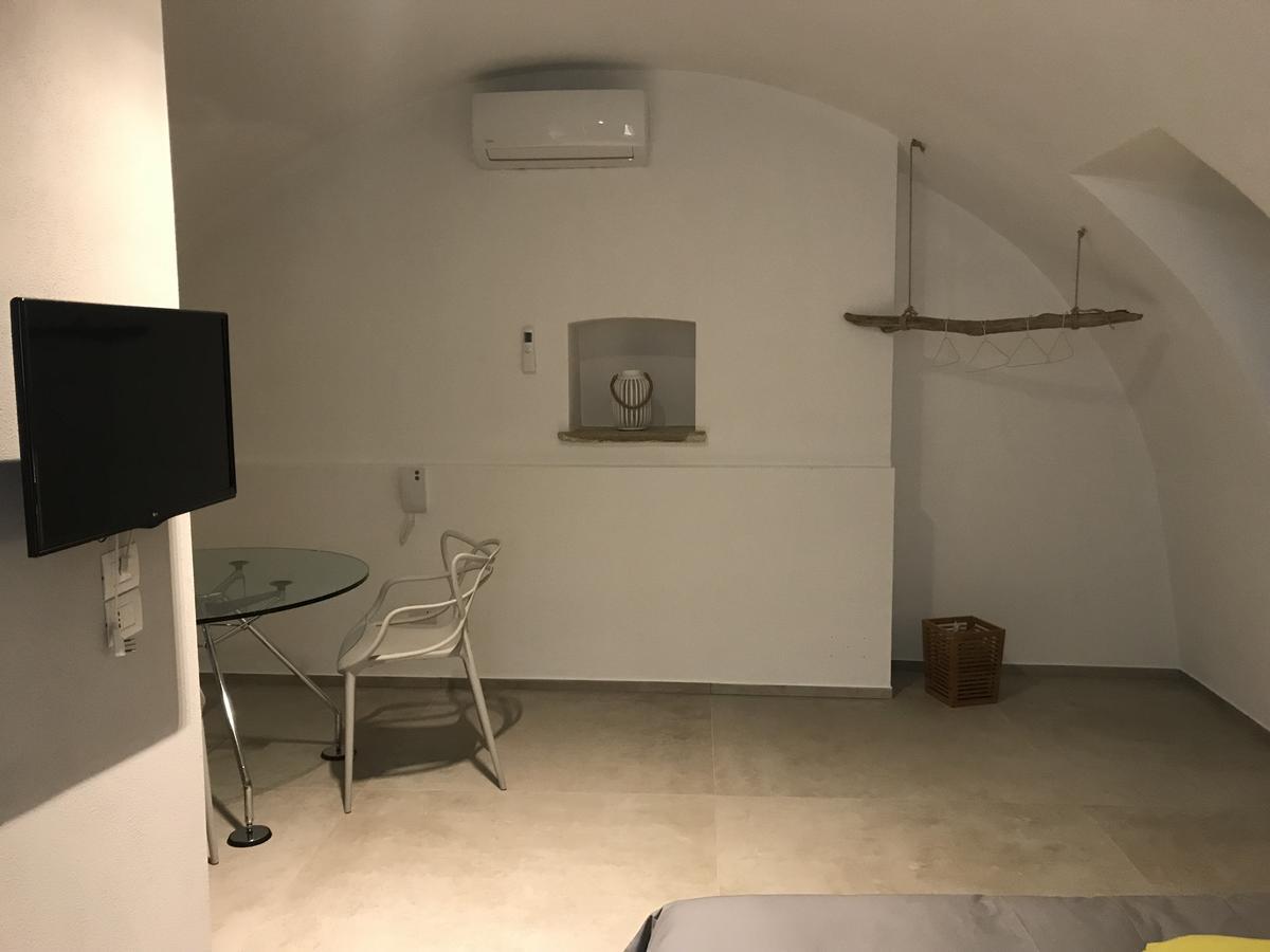 Borgorosa Dimora In Puglia Hotell Andria Exteriör bild